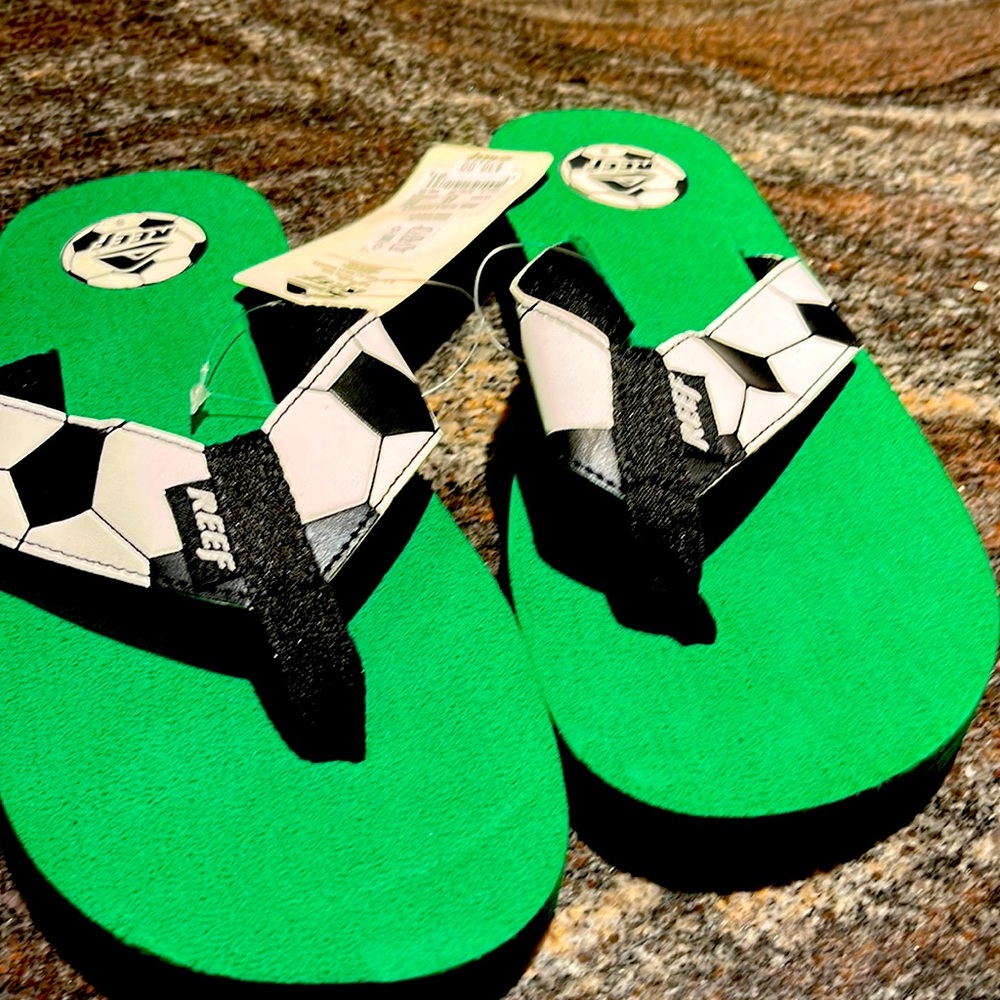 Reef flip flops